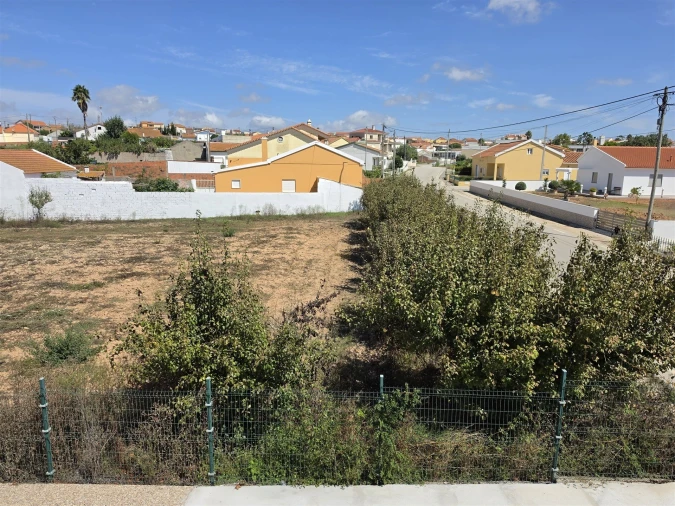 Terreno para Venda em Campelos e Outeiro da Cabeça Foto 9