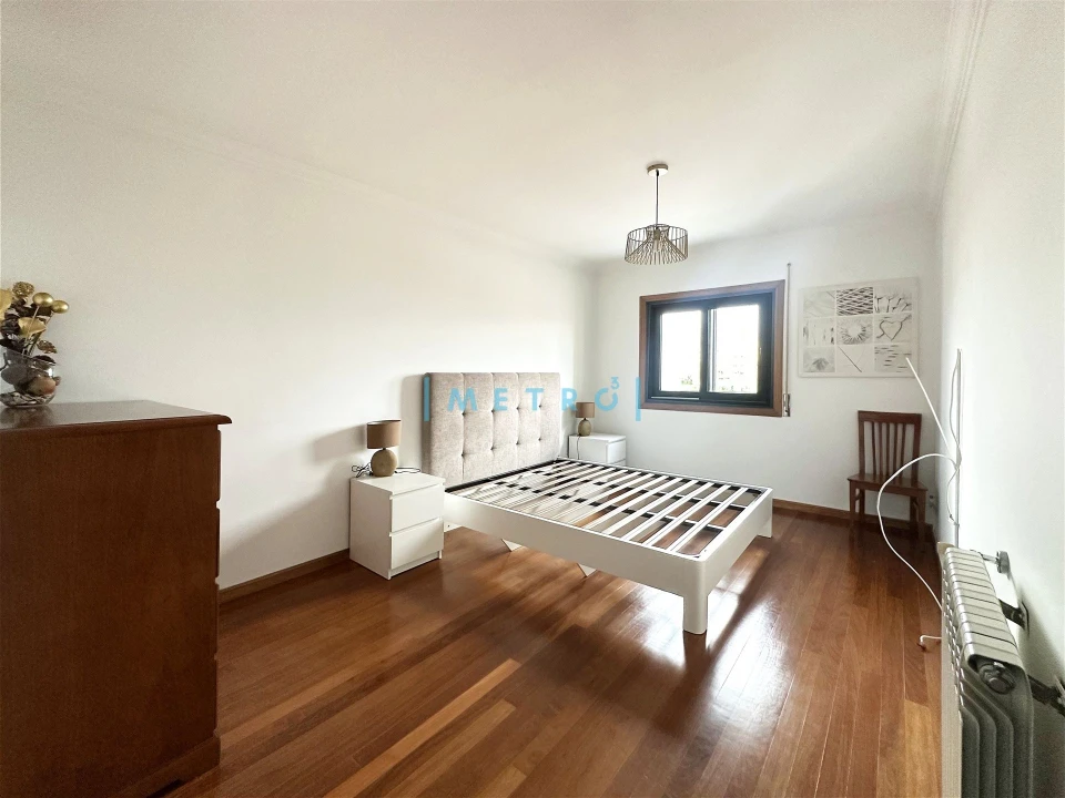 Apartamento T3 para Arrendamento em São Mamede de Infesta e Senhora da Hora Foto 19