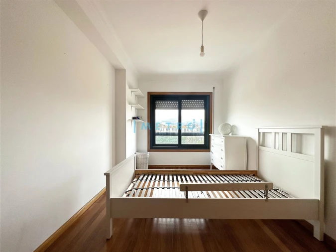 Apartamento T3 para Arrendamento em São Mamede de Infesta e Senhora da Hora Foto 11