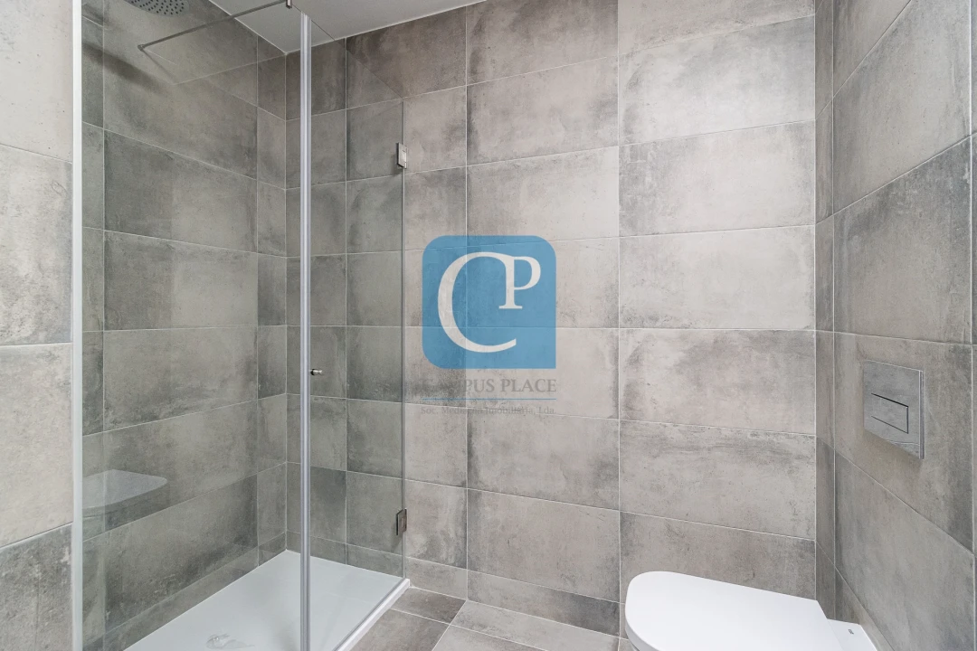 Apartamento T1 para Arrendamento em Paranhos Foto 15