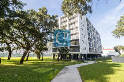 Apartamento T1 para Arrendamento em Paranhos