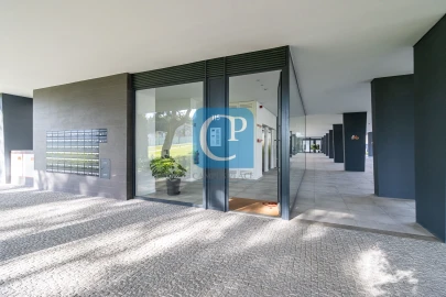 Apartamento T1 para Arrendamento em Paranhos