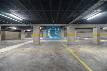 Apartamento T1 para Arrendamento em Paranhos