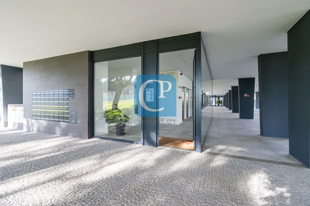 Apartamento T1 para Arrendamento em Paranhos Foto 21