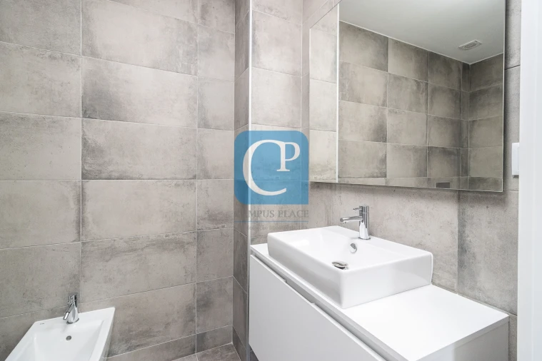 Apartamento T1 para Arrendamento em Paranhos Foto 13