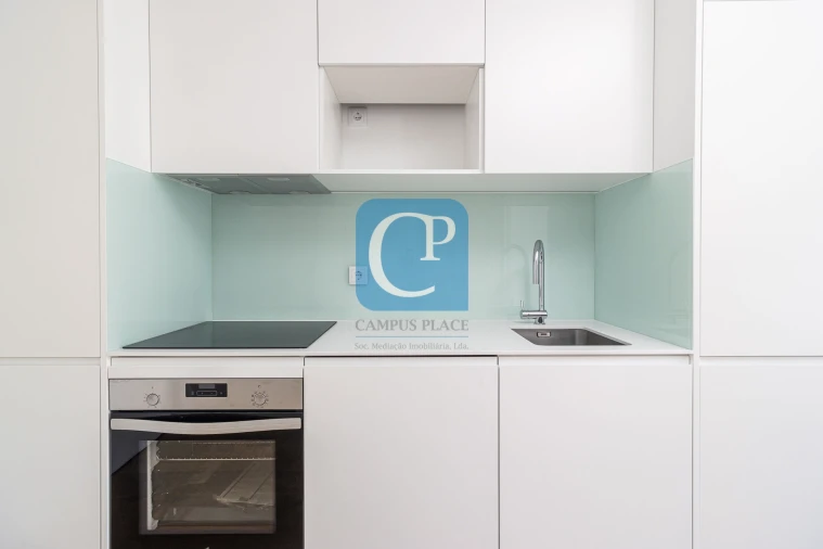Apartamento T1 para Arrendamento em Paranhos Foto 4