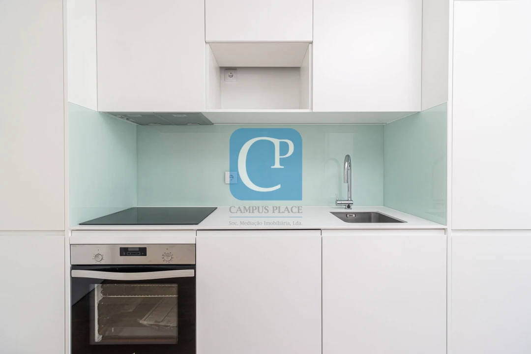 Apartamento T1 para Arrendamento em Paranhos Foto 4