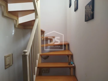 Moradia T3 para Venda em Currelos, Papízios e Sobral