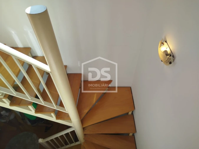 Moradia T3 para Venda em Currelos, Papízios e Sobral Foto 9