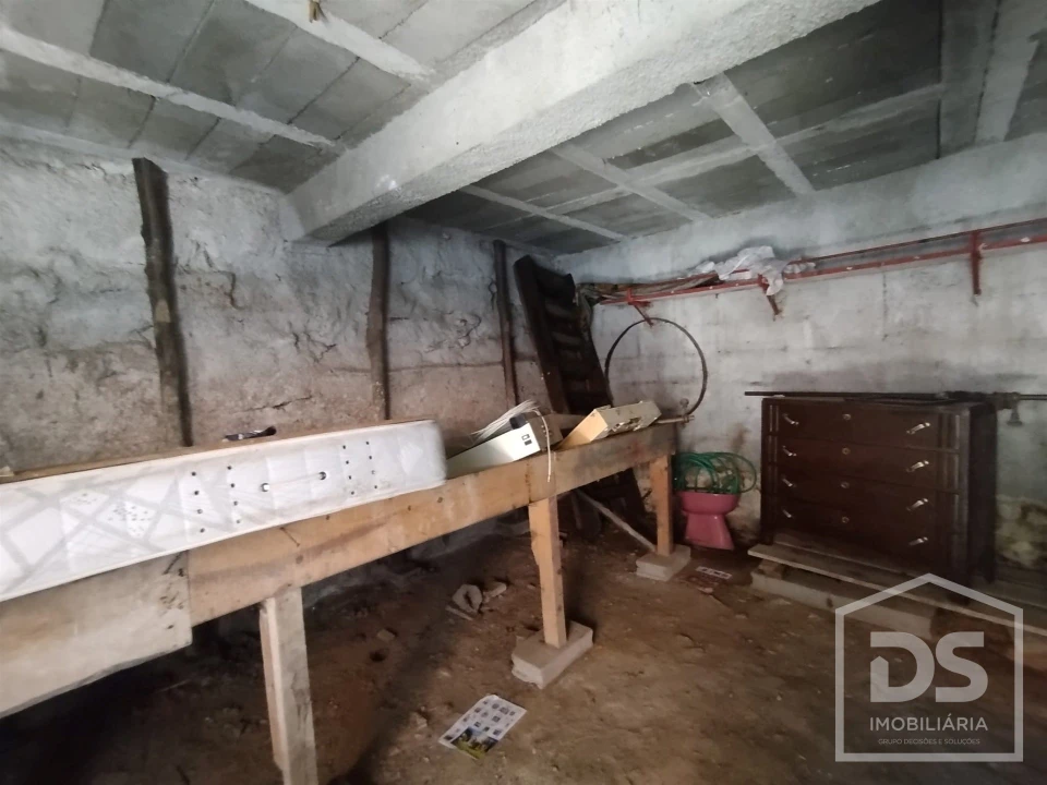 Moradia T2 para Venda em Currelos, Papízios e Sobral Foto 17