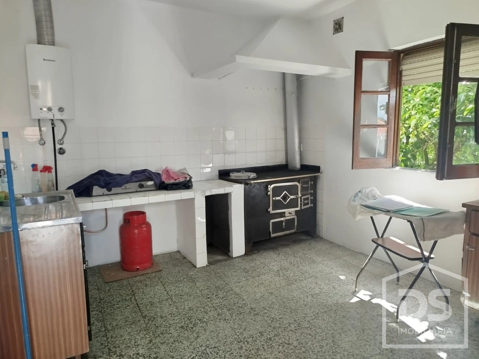 Moradia T2 para Venda em Currelos, Papízios e Sobral Foto 12