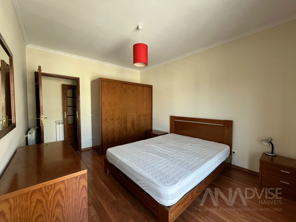 Apartamento T2 para Venda em Viseu Foto 11