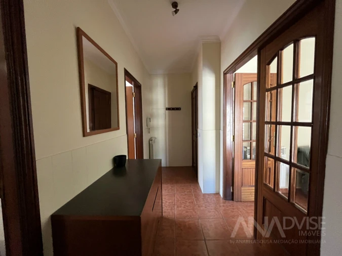 Apartamento T2 para Venda em Viseu Foto 18