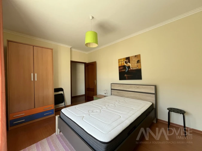Apartamento T2 para Venda em Viseu Foto 14