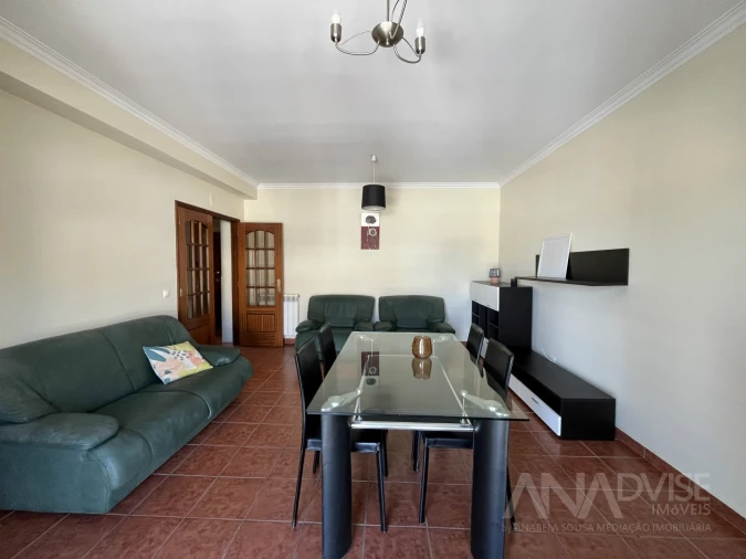 Apartamento T2 para Venda em Viseu Foto 7
