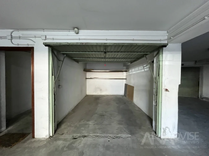 Apartamento T2 para Venda em Viseu Foto 21