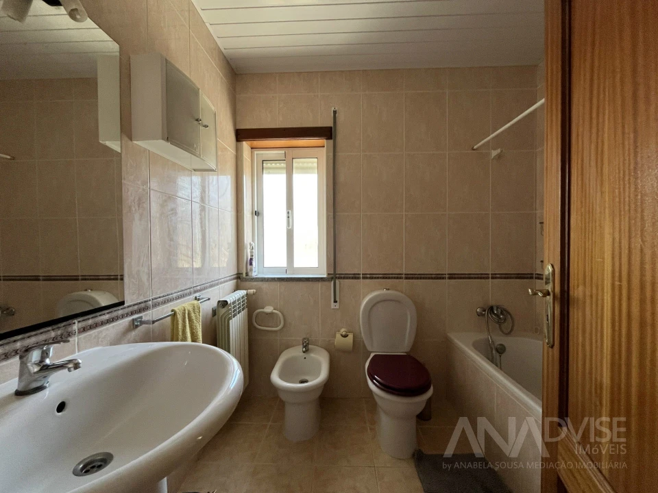 Apartamento T2 para Venda em Viseu Foto 15