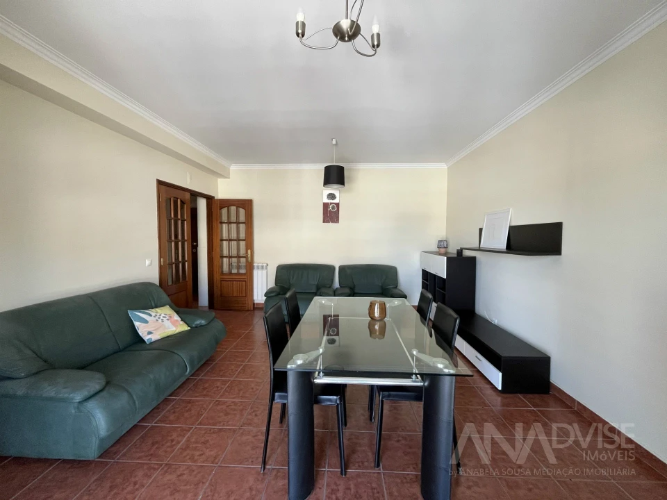 Apartamento T2 para Venda em Viseu Foto 7