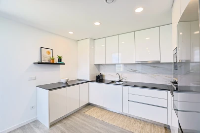Apartamento T3 para Arrendamento em Barcelos, V.Boa, V.Frescainha