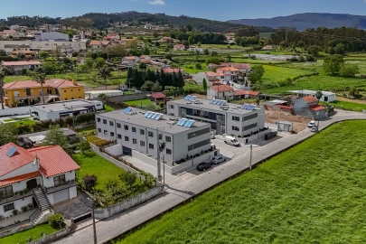 Apartamento T3 para Arrendamento em Barcelos, V.Boa, V.Frescainha