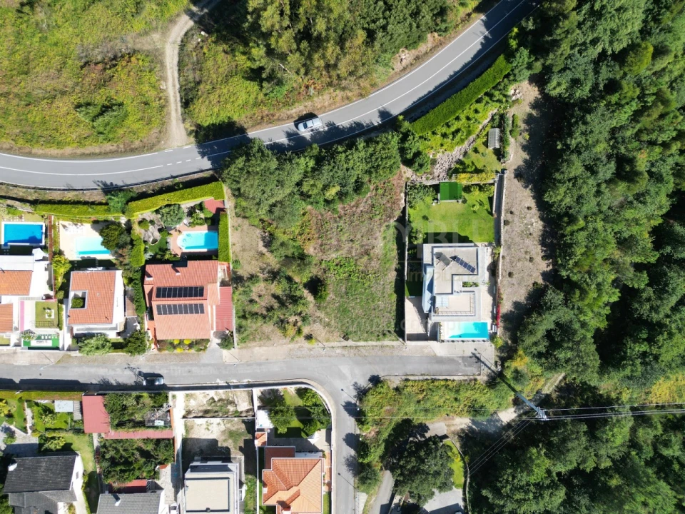 Terreno para Venda em Loivo Foto 3