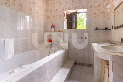 Moradia T5 para Venda em Unhais da Serra