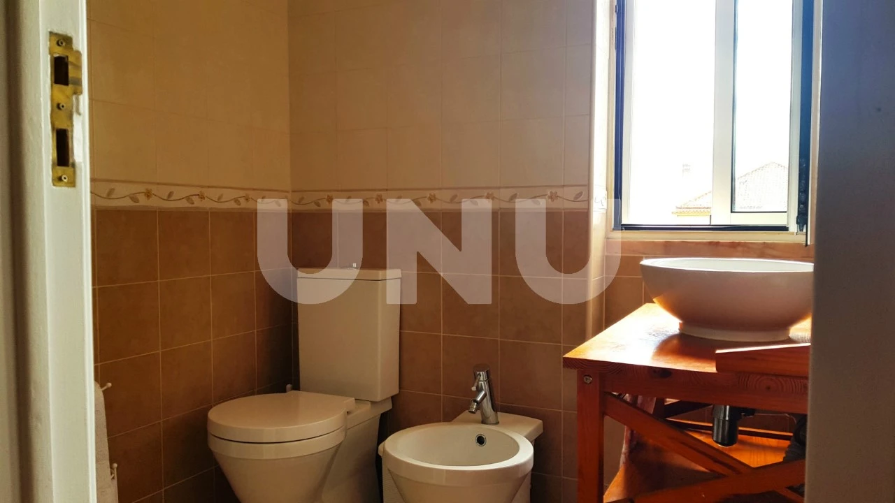 Apartamento T2 para Arrendamento em Covilhã e Canhoso Foto 11