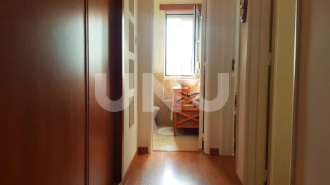 Apartamento T2 para Arrendamento em Covilhã e Canhoso