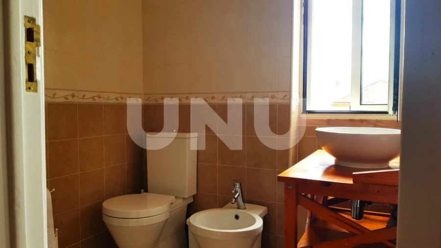 Apartamento T2 para Arrendamento em Covilhã e Canhoso Foto 11
