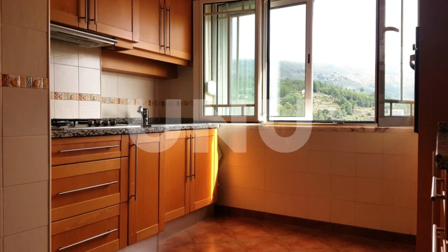 Apartamento T2 para Arrendamento em Covilhã e Canhoso
