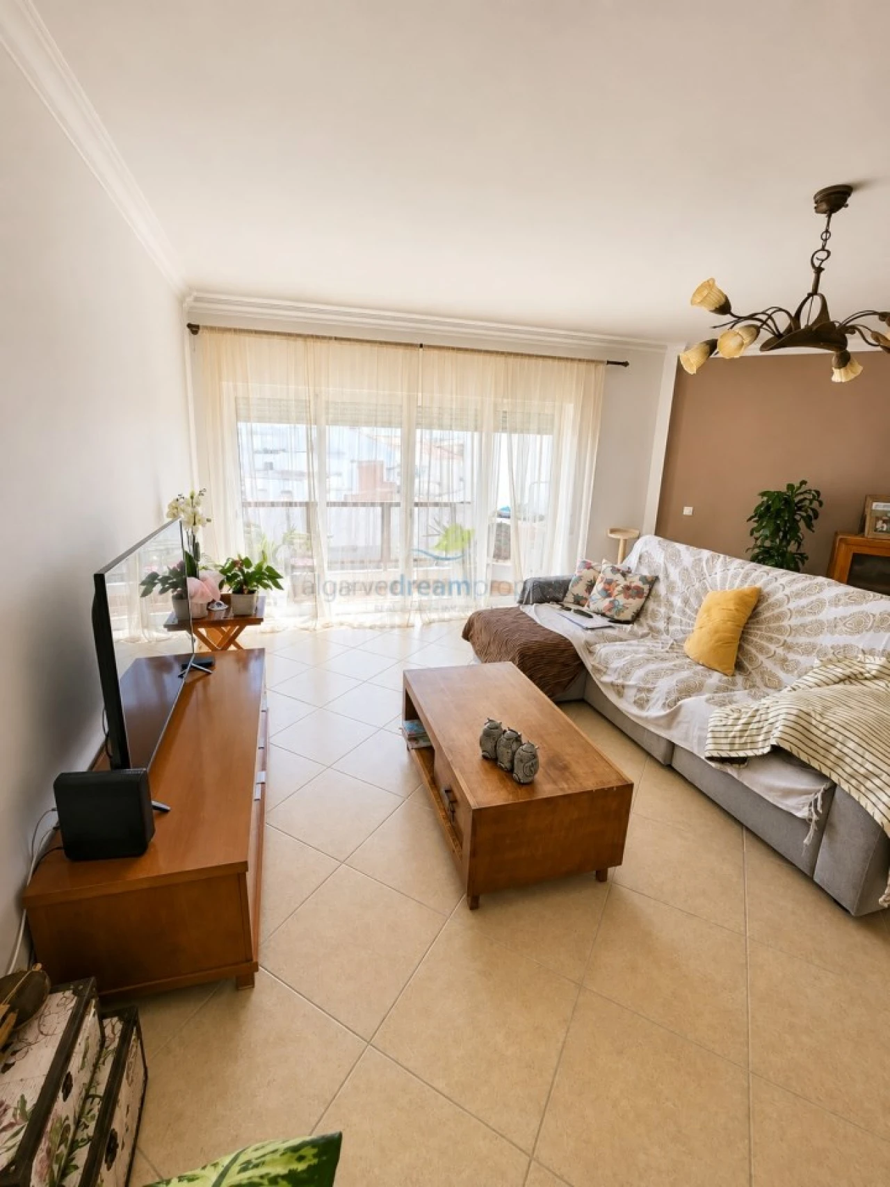 Apartamento T3 para Venda em Quarteira Foto 1