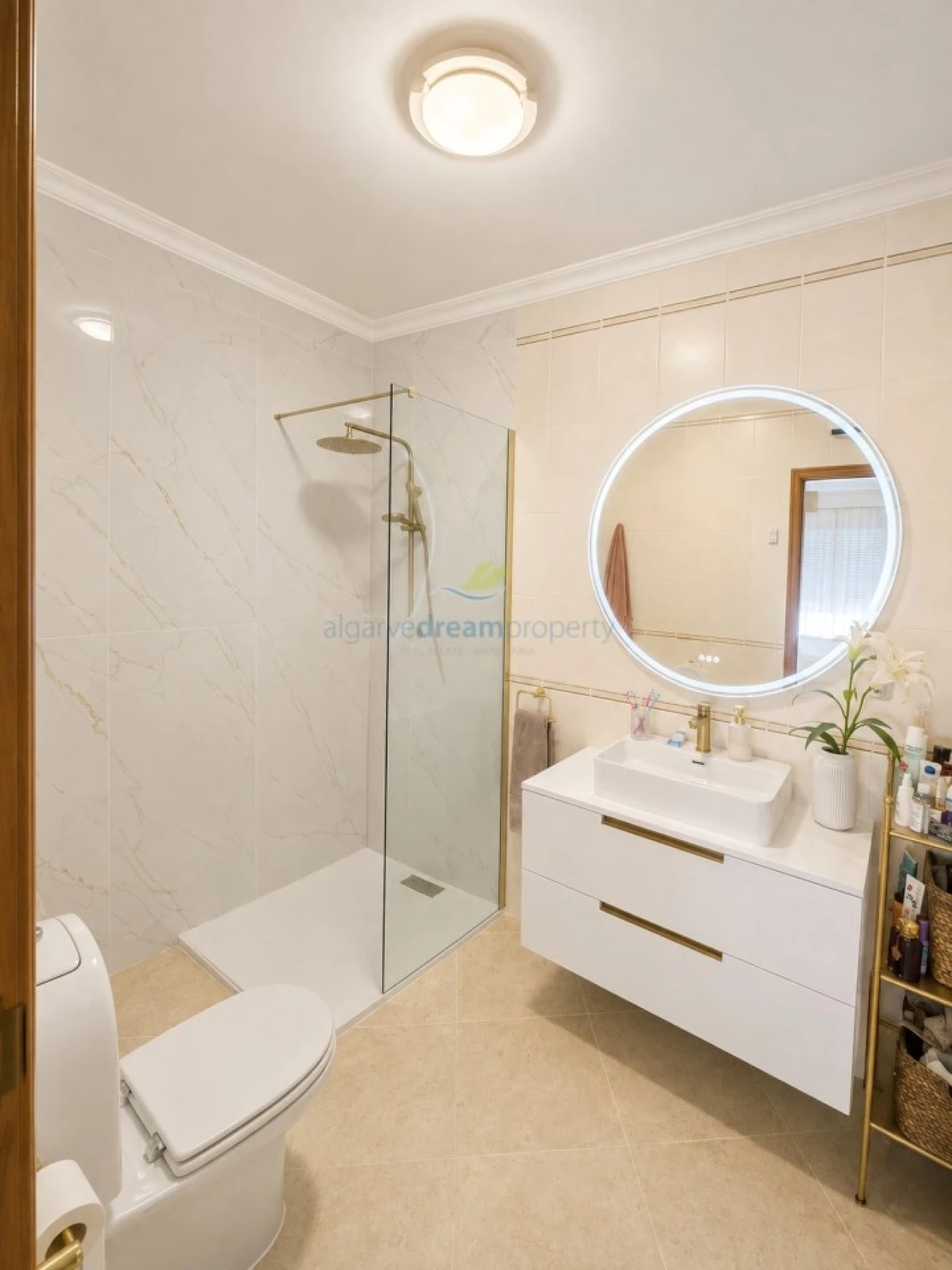 Apartamento T3 para Venda em Quarteira Foto 5