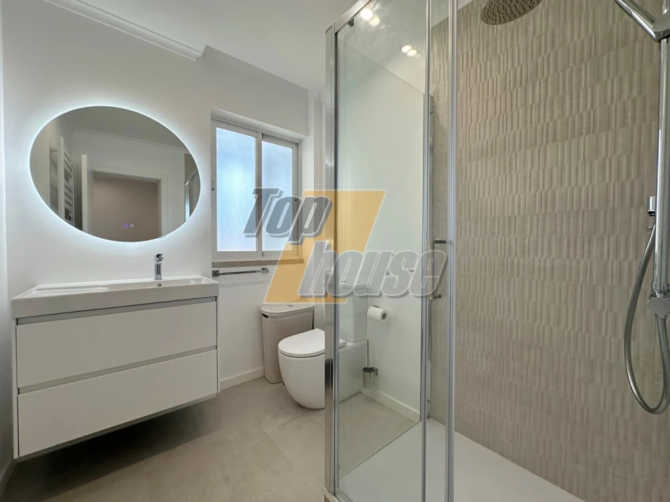 Apartamento T3 para Venda em Almada, Cova da Piedade, Pragal e Cacilhas Foto 17