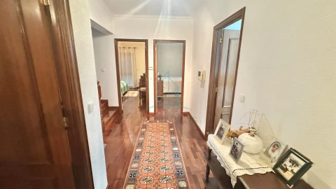 Moradia T4 para Venda em Gondomar (São Cosme), Valbom e Jovim