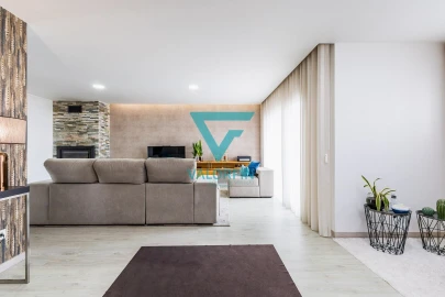 Moradia T4 para Venda em Leiria, Pousos, Barreira e Cortes