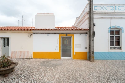 Moradia T1 para Venda em Bencatel