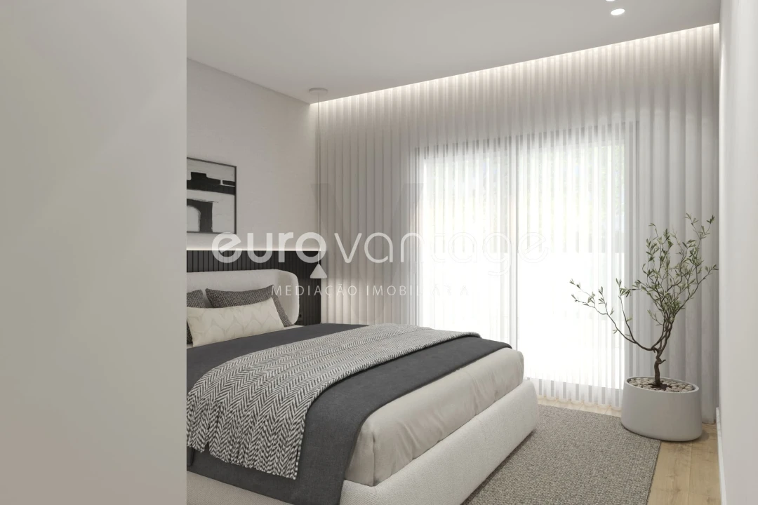 Apartamento T1 para Venda em Parceiros e Azoia Foto 9