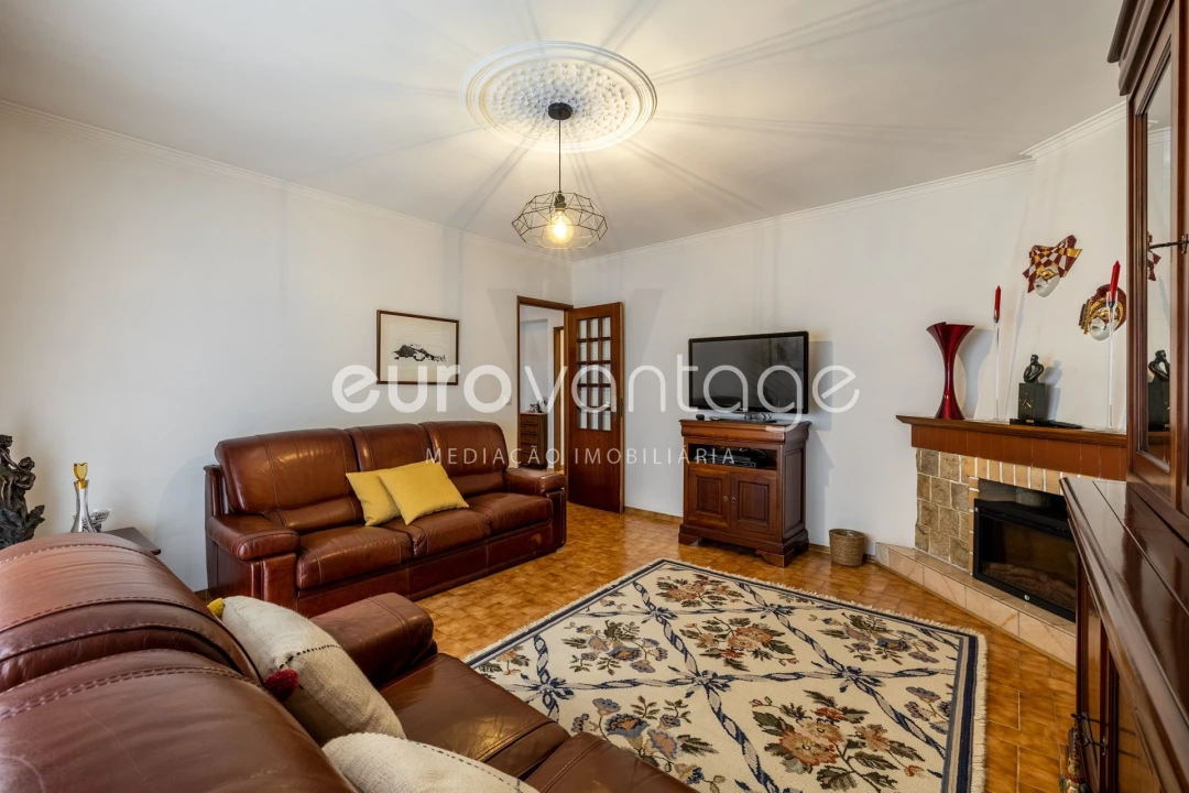 Apartamento T3 para Venda em Leiria, Pousos, Barreira e Cortes Foto 13