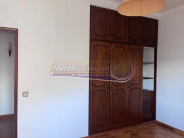 Moradia T4 para Venda em Couço