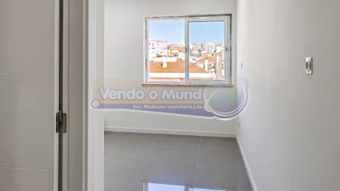 Apartamento T2 para Venda em Cacém e São Marcos