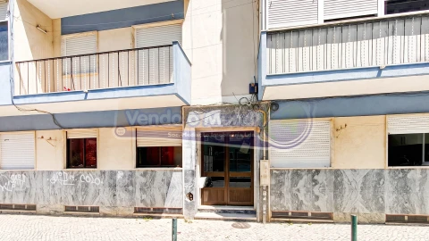 Apartamento T2 para Venda em Cacém e São Marcos
