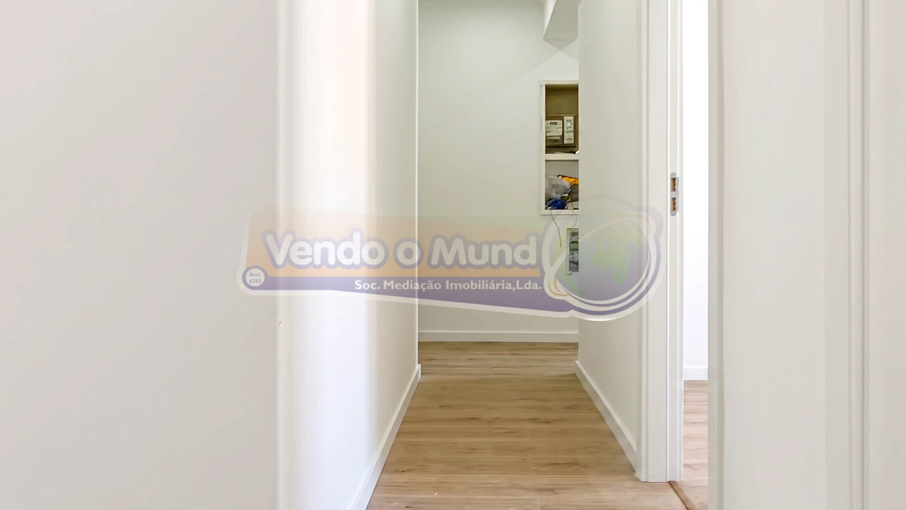 Apartamento T2 para Venda em Cacém e São Marcos Foto 5