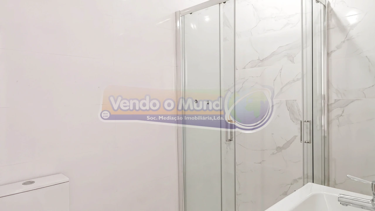 Apartamento T2 para Venda em Cacém e São Marcos Foto 15