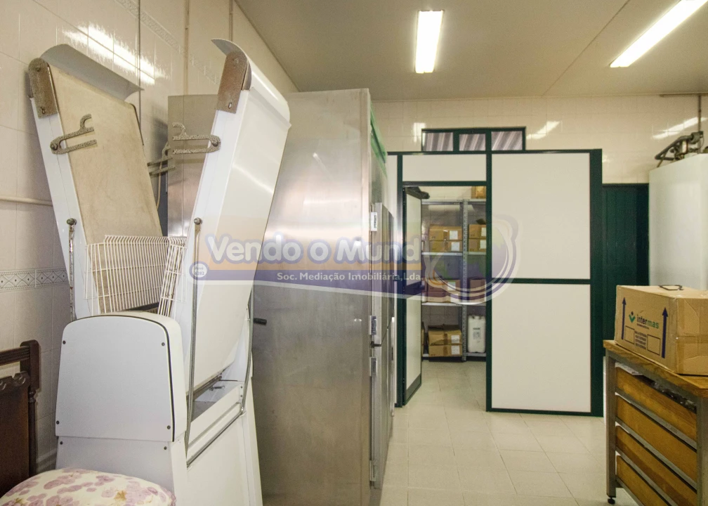 Loja para Venda em Samora Correia Foto 19