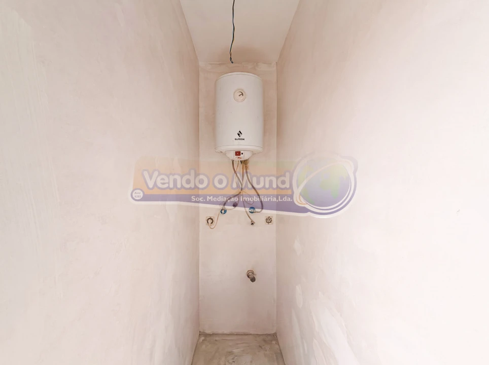 Moradia T1 para Venda em Benavente Foto 6