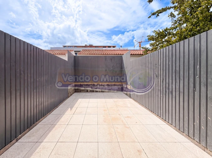 Moradia T1 para Venda em Benavente Foto 13