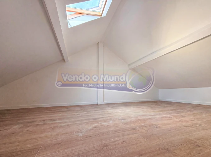 Moradia T1 para Venda em Benavente Foto 11