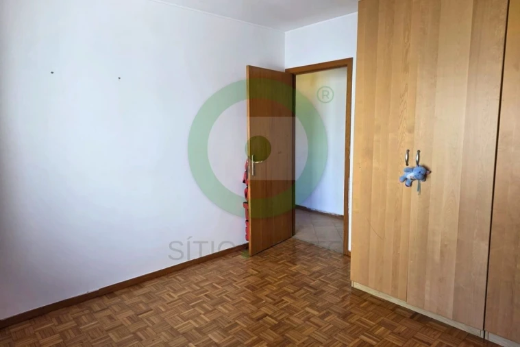 Apartamento T3 para Venda em Fânzeres e São Pedro da Cova Foto 4