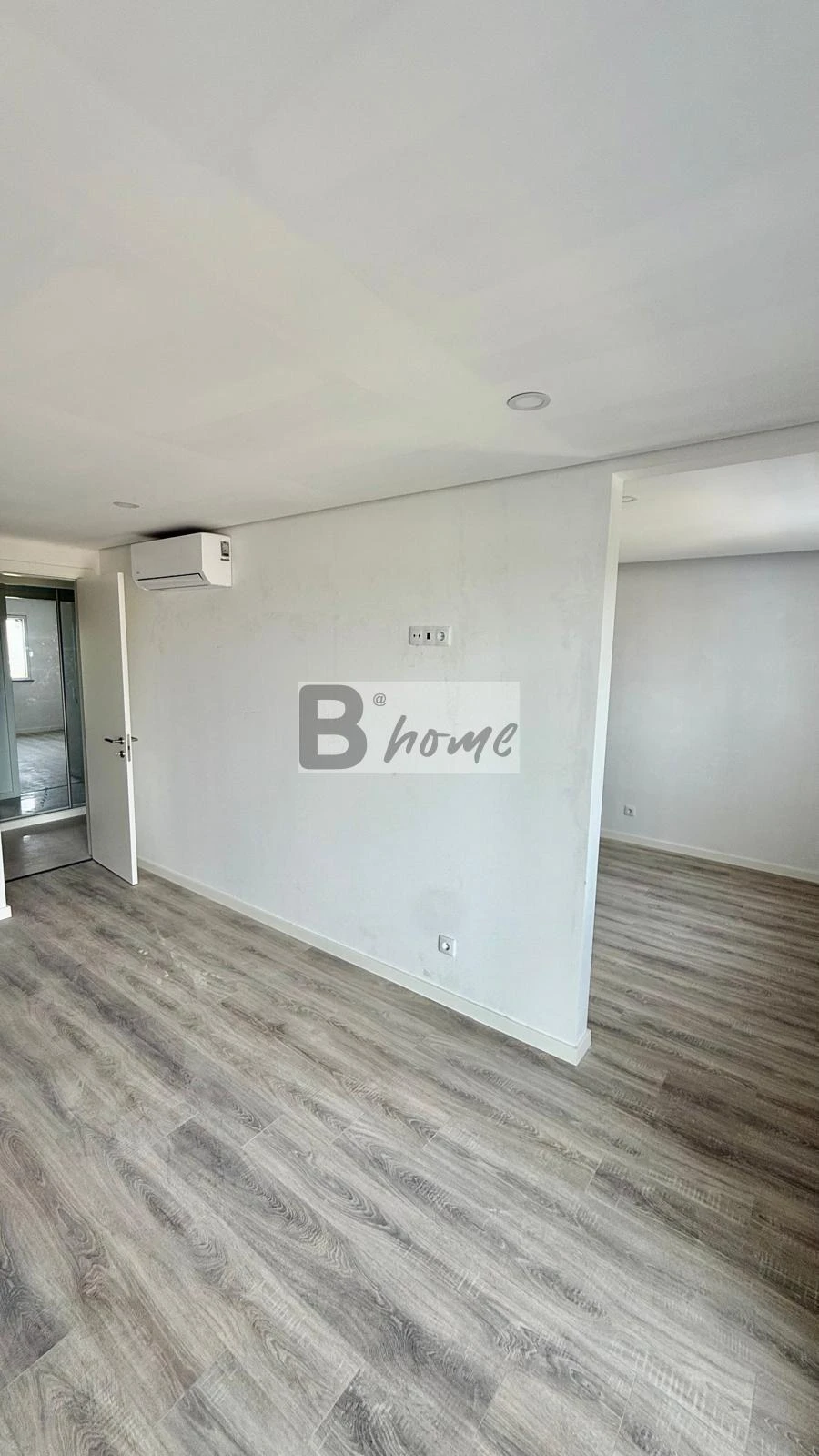 Apartamento T2 para Venda em Palmela Foto 16