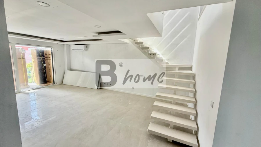 Apartamento T2 para Venda em Palmela Foto 6